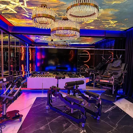 No Limits Adults Only Bdsm ماربيا